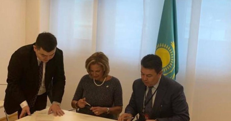 哈美两国签署使用高浓缩铀联合行动计划声明