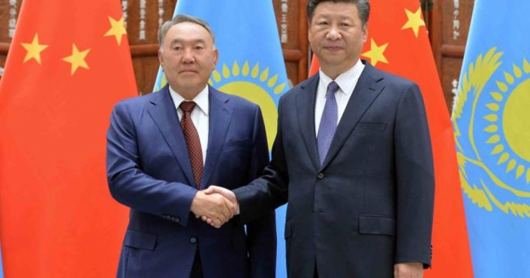 中国国家主席致电祝贺纳扎尔巴耶夫生日