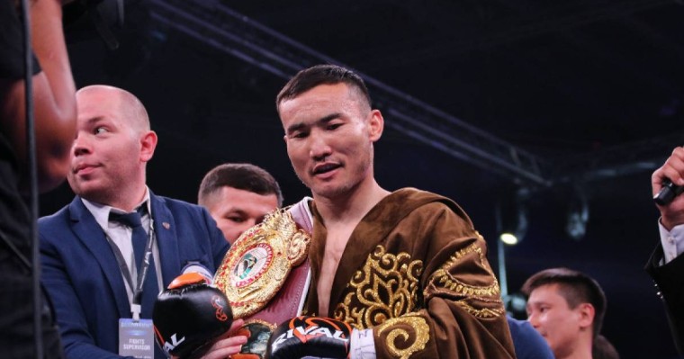 哈萨克斯坦拳手仅用14秒KO对手夺得WBO洲际金腰带