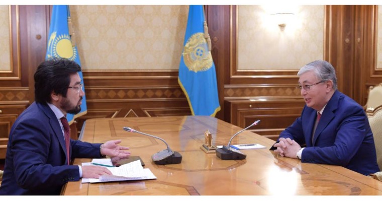 总统接见马吉利斯议员别克波拉特·特列吾汗