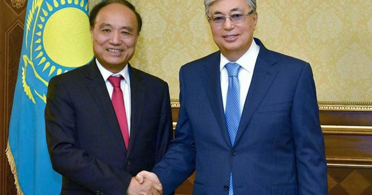 托卡耶夫总统会见国际电联秘书长赵厚麟