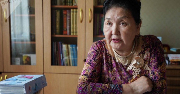 ақынның жиеншары Ләйлә Баймағамбетова қалай тұрып жатыр