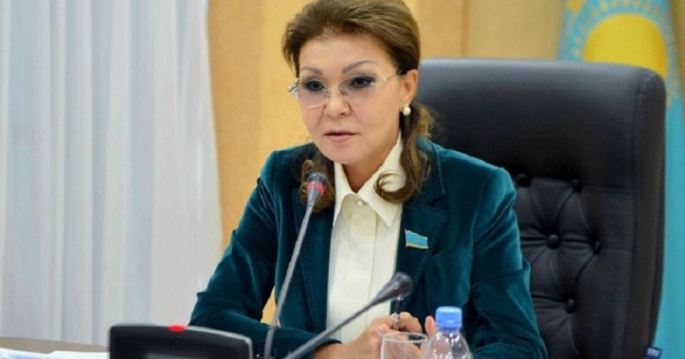 纳扎尔巴耶娃总结参议院第四会期工作