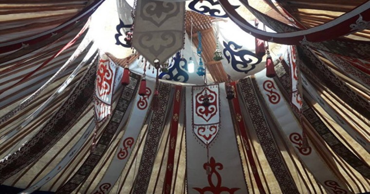 Амурдағы ауылда қазақтың киіз үйі тігілді – фото