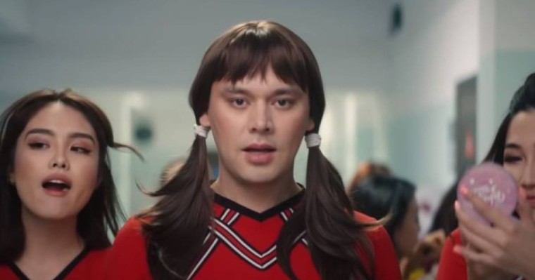 Қыз болып киінген Нағима Есқалиеваның ұлы жұрттың көңілін көтерді