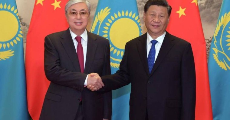 托卡耶夫总统会见中国国家主席习近平