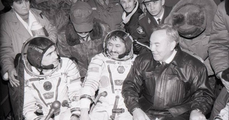 мәлімет, сұқбат, қашан ғарышқа ұшты, өмірбаян