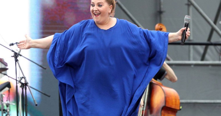 Грузия әншісі Катамадзе енді Ресейде концерт қоймайтынын мәлімдеді