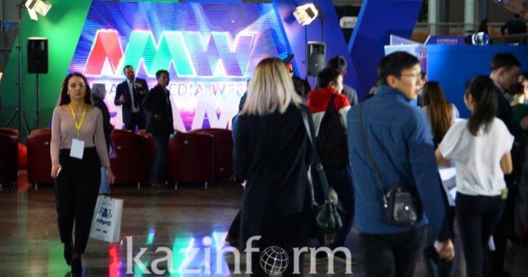 中国著名演员姜武将出席第三届阿斯塔纳媒体周