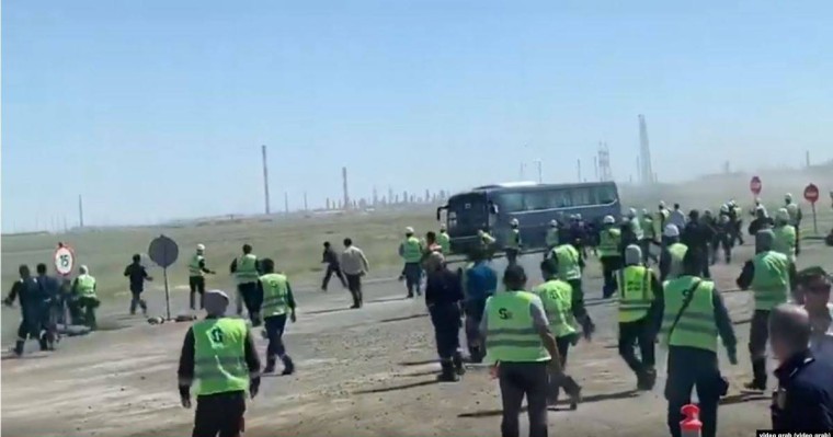 Ливан мен Иордания Теңіз кенішінде зардап шеккен азаматтарын әкетпек