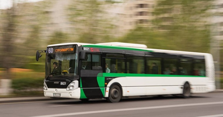 Нұр-Сұлтанда автобус адамдарды қағып кетті