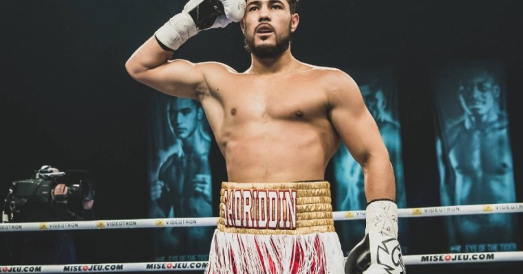 两名哈萨克斯坦职业拳手在加拿大取得胜利