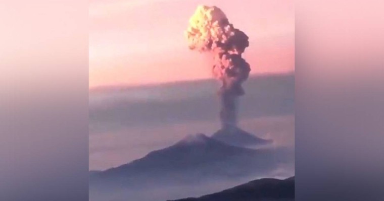 巴布亚新几内亚一座火山爆发 约5000人被迫撤离