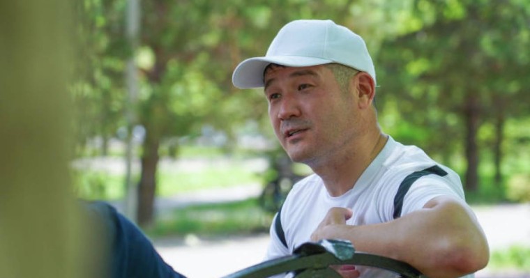 Мәди Манатбек сәтсіз аударылған терминдер туралы айтты