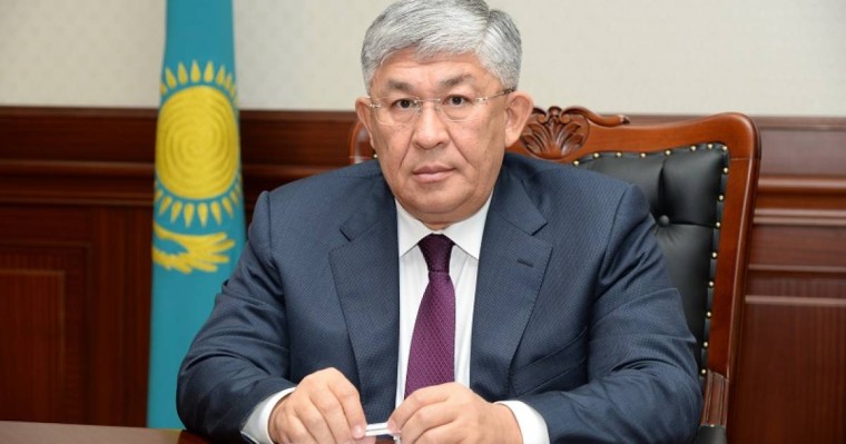 总统任命新任总统办公厅主任