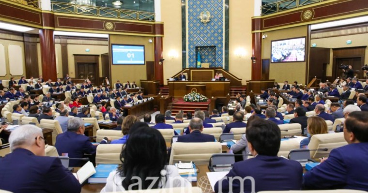 议会第四会期延期至7月5日