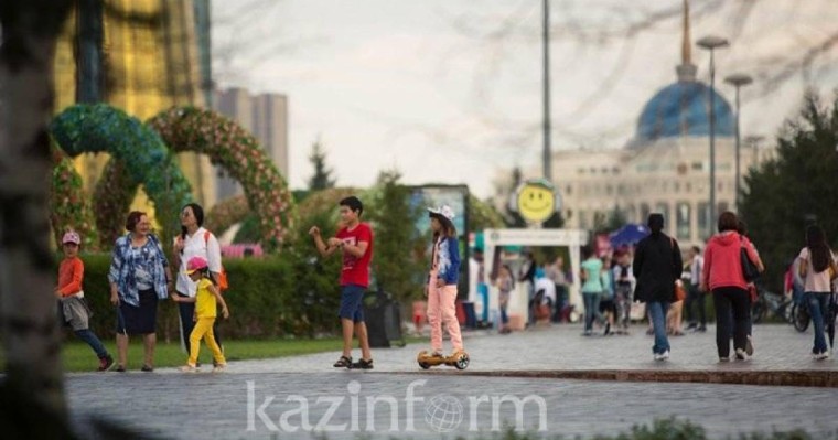 今天是哈萨克斯坦家庭日