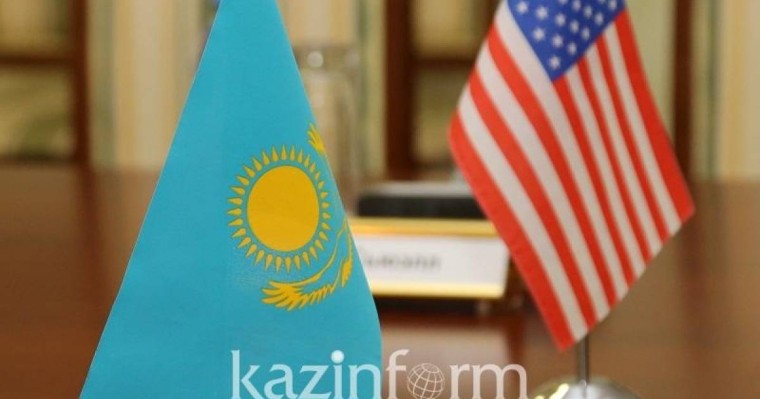 哈萨克斯坦种植业科学生产中心与美国维蒙特工业签署合作协议