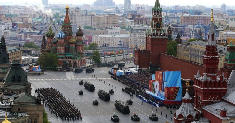 Ресейліктердің 52% Жеңіс күні өтетін шеруге бей-жай қарайды