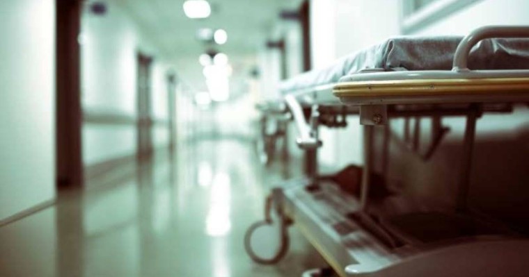 Үстіне футбол қақпасы құлап кеткен: Түркістан облысында 8-сынып оқушысы көз жұмды
Жеткіншек дене шынықтыру сабағы кезінде ауыр жарақаттанған