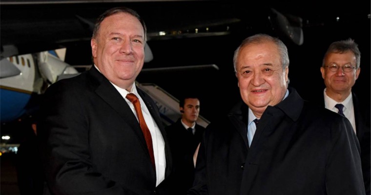 Помпео Ташкентке "С5 + 1" форматы аясында өтетін жиынға барды