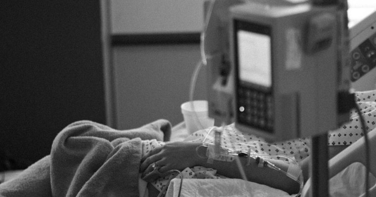 "Жүрегі тоқтап қалды": Ақтауда коронавирустан көз жұмған ер адам туралы белгілі болды - Қазақстан жаңалықтары