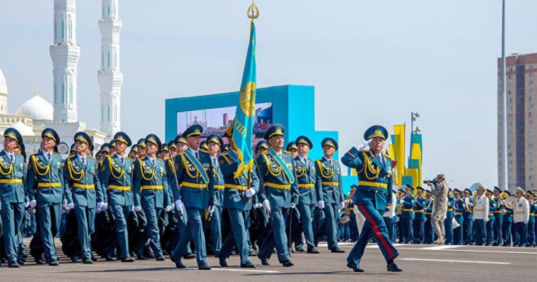 7 мамыр - Отан қорғаушы күні