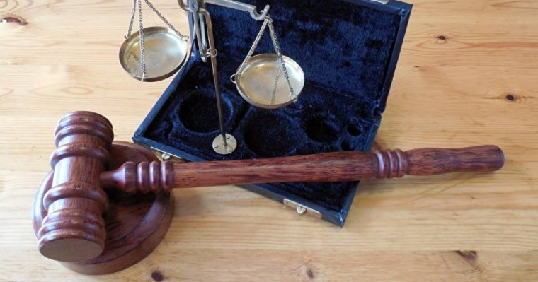 Қарағандыда егіз баласын өлтіріп алған әйелге сот үкімі шықты