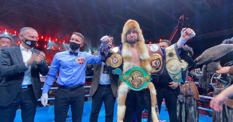 Айдос Ербосынұлы қарсыласын үш минутта сұлатып түсірді (видео)