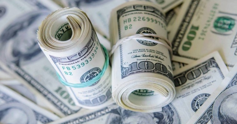 今日美元兑坚戈终盘汇率1:388.20