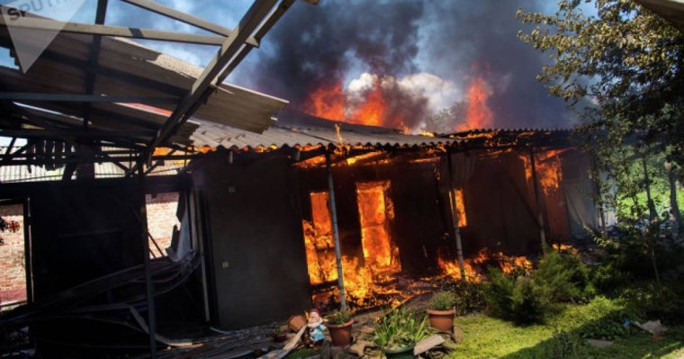 Нұр-Сұлтан маңындағы демалыс базасы өртеніп жатыр