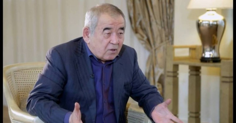 Тоқаевтың қазақша сөйлемейтіні қанымды қарайтады: Жүрсін Ерман президентке шүйлікті (видео)