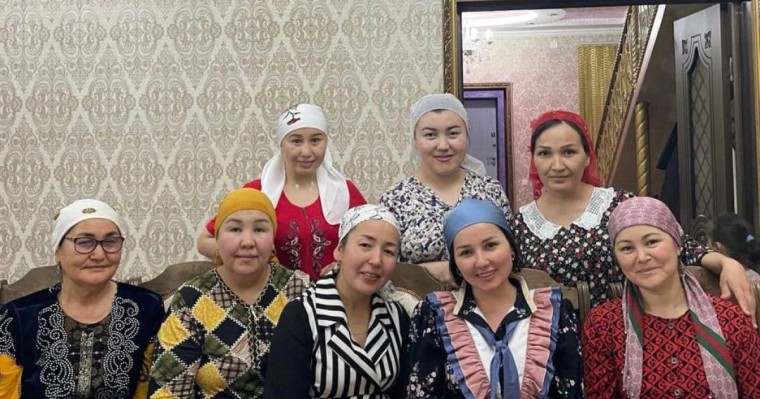 “Абысындар бір-бірін көре алмайды”: Жазира Байырбекова шындықты жайып салды