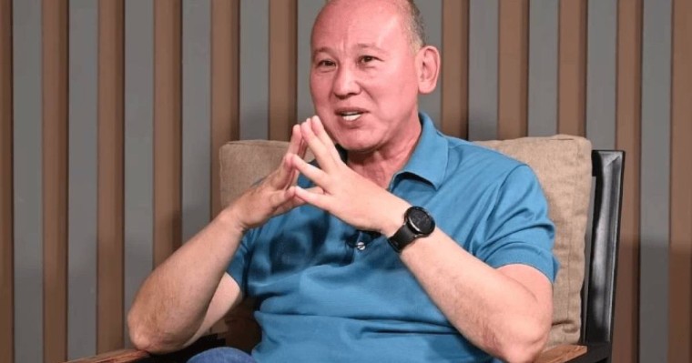 "Дариға Назарбаева екеуін таныстырдым": Мұхтар Жәкішов Рахат Әлиевпен бала кезден дос болғанын айтты