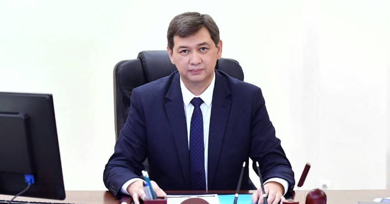 Қазақстанның бас дәрігері жаңа қаулыға қол қойды