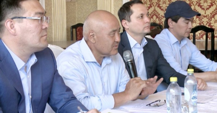 Шөкеевтің орынбасары 2 миллион пара алды деген күдікке ілінді