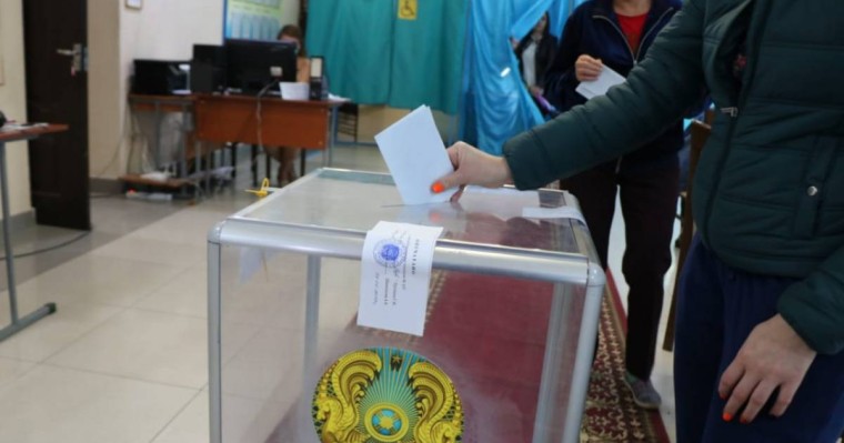 Сайлаудың арам ісіне мұғалімдерді араластырмаңыз: Мұғалім Аймағамбетовке ашық хат жазды