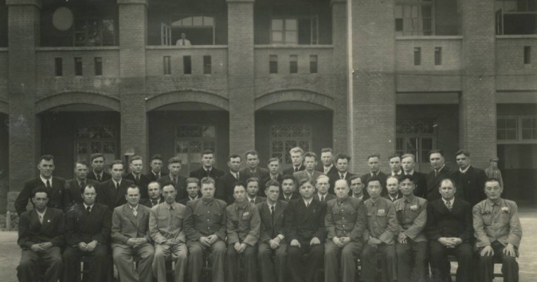 一位哈萨克斯坦老兵的故事：我参与了新中国空军的建立