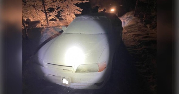 Қатты аязда бір апта далада көлігімен адасқан екі жігіттің бірі үсіп өлді