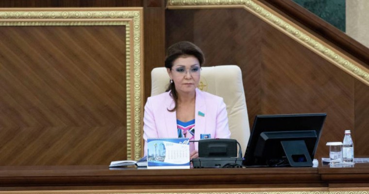 Тоқаев Назарбаеваны сенат спикері етіп қайта сайлауды ұсынды