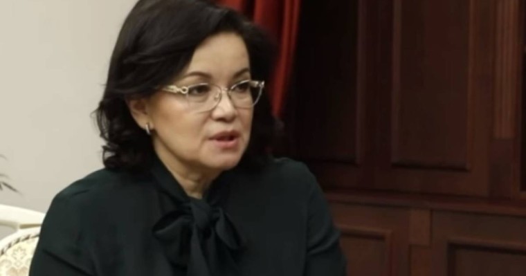 «Асқар Сүлейменовтің анасының аты»: Қымбат Досжан немересіне ерекше есім қойды