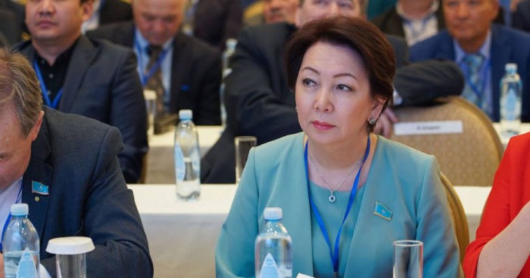 Дания Еспаева президенттікке кандидат ретінде тіркелді