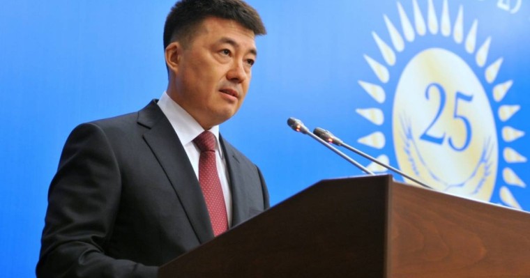 Назарбаевтың көмекшісі Абай Бисембаев қызметінен кетті