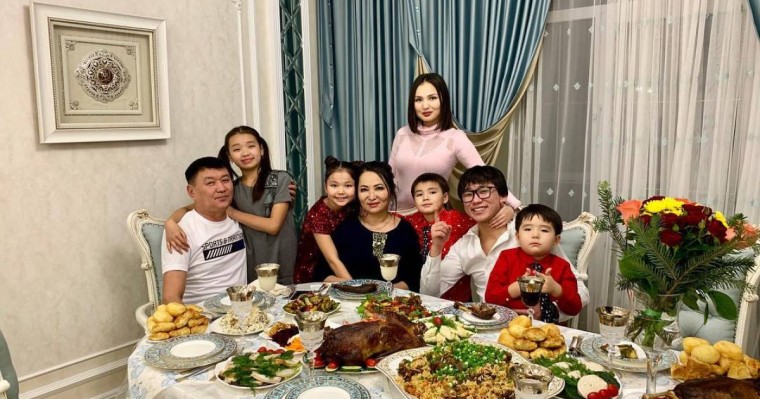 Гүлзира Айдарбекова: Келіндерімді мен емес, сіздер тәрбиеледіңіздер, халқым!