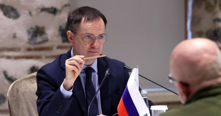 Украина Ресеймен келісімге қол қою шартын ұсынды