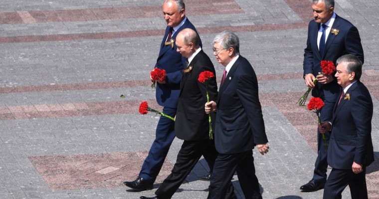 Қасым-Жомарт Тоқаев 9 мамырда Ресейде өтетін әскери парадқа қатысады