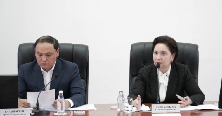 Сыр өңіріне келген ауыл шаруашылығы министрі шаруалармен кездесіп, егіннің жайын талқылады