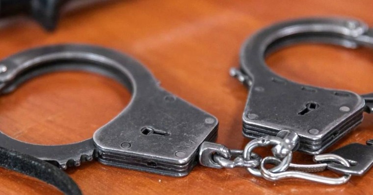 Атырауда 10 миллион теңге бопсалаған журналист ұсталды   