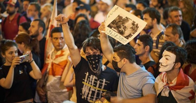 Грузия президенті ресейлік туристер ағынын сақтап қалу қажеттігін айтты