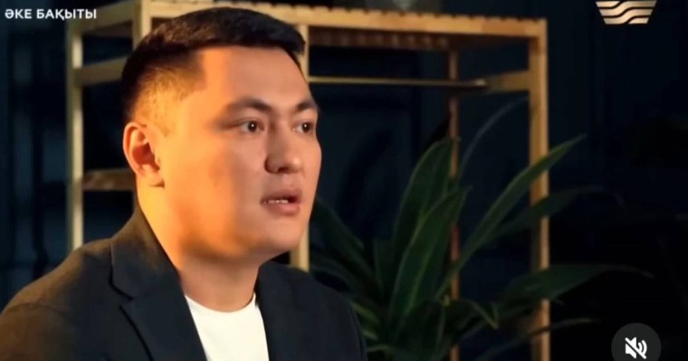 "Германия, Түркия дәрігерлері жауапкершілік алмады": Дәулет Мұқаев марқұм анасын не үшін шетелге апара алмағанын түсіндірді